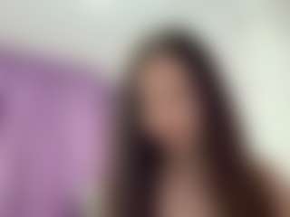 Live cam show with Alma - Young Adult on Camsoda