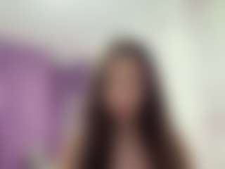Live cam show with Alma - Asian Granny on Camsoda