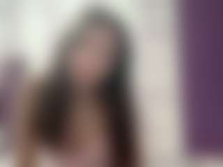 Live cam show with Alma - Small Tits Brown Hair on Camsoda