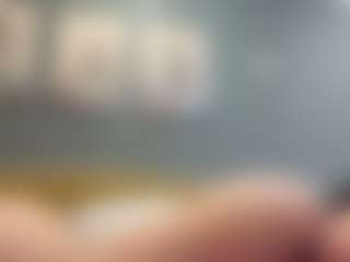Live cam show with Alma - Spy Granny on live18s.com