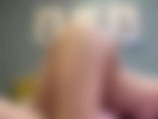 Alma's Live Sex Cam Show