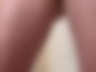 maskqgirll's Live Sex Cam Show