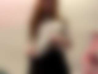 Aneka's Live Sex Cam Show