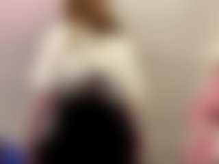 Aneka's Live Sex Cam Show