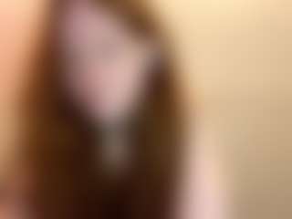 Aneka's Live Sex Cam Show