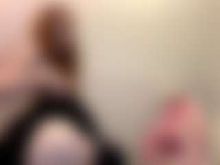 Aneka's Live Sex Cam Show