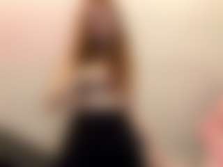Live cam show with Aneka - Striptease Young Adult on luckytryst.com