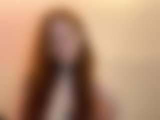 Aneka's Live Sex Cam Show