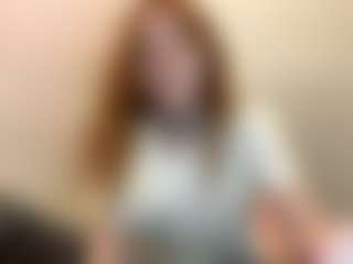 Aneka's Live Sex Cam Show