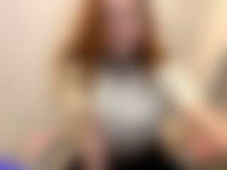 Aneka's Live Sex Cam Show
