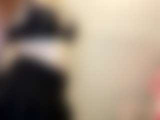 Aneka's Live Sex Cam Show