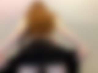 Aneka's Live Sex Cam Show