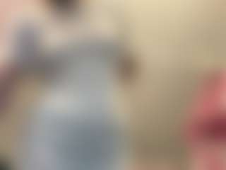 Aneka's Live Sex Cam Show