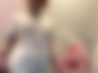 Aneka's Live Sex Cam Show