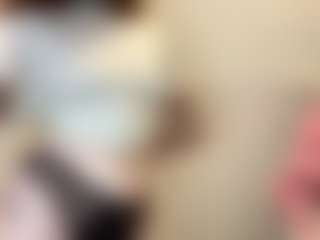 Aneka's Live Sex Cam Show