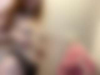 Aneka's Live Sex Cam Show