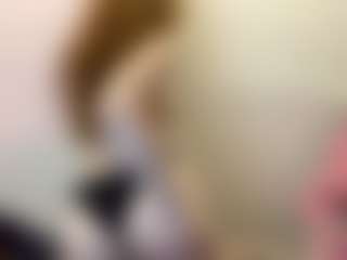 Live cam show with Aneka - Normal on Camsoda