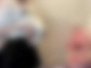 Live cam show with Aneka - Thin on Camming Site