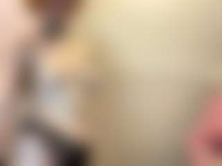 Live cam show with Aneka - Thin on Uber Horny