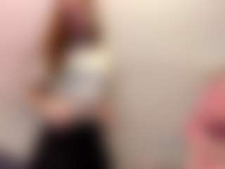 Live cam show with Aneka - Public Red Hair on Fling VIP Chat