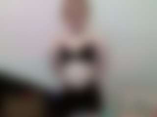 Live cam show with Aneka - Lean on Camsoda