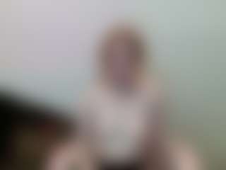 Aneka's Live Sex Cam Show