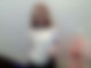 Aneka's Live Sex Cam Show