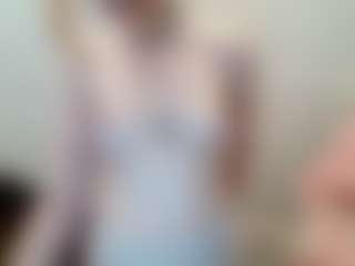 Live cam show with Aneka - Red Hair Fetish on AdultVida.com