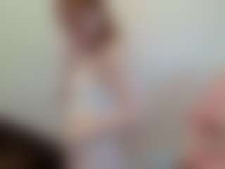 Live cam show with Aneka - Red Hair Young Adult on Camsoda Late Night