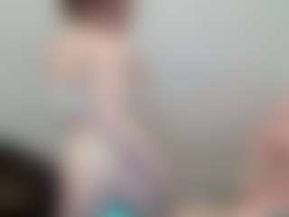 Live cam show with Aneka - Ass Bouncing on Uber Horny
