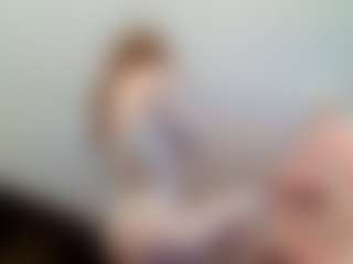 Live cam show with Aneka - Blue Eyes on Camsoda