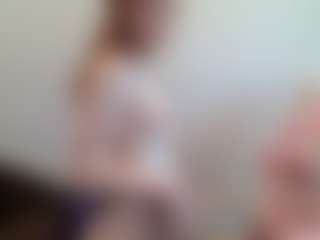 Live cam show with Aneka - Spank Red Hair on hrnylive.com