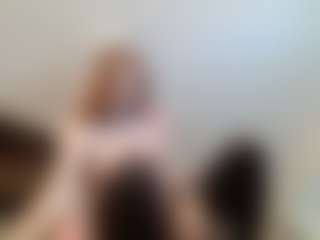Aneka's Live Sex Cam Show