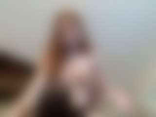 Aneka's Live Sex Cam Show