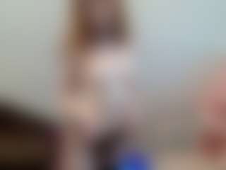 Aneka's Live Sex Cam Show