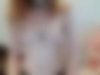 Live cam show with Aneka - Arab Young Adult on CamSodaAdn