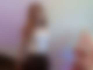 Aneka's Live Sex Cam Show