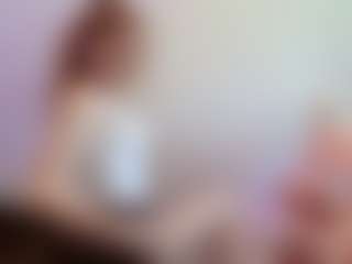 Live cam show with Aneka - Shaved on Camsoda
