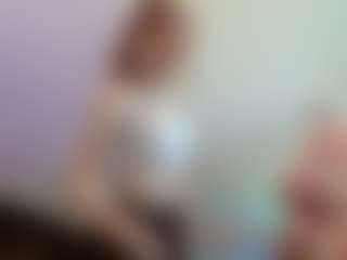 Aneka's Live Sex Cam Show