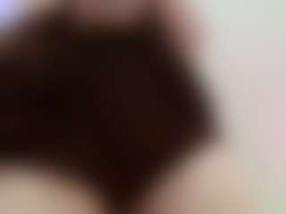 Live cam show with Aneka - Shaved on Camsoda