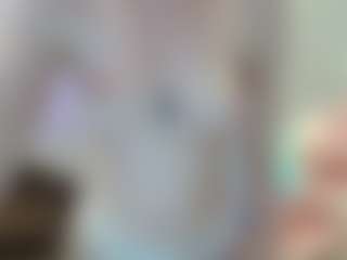 Live cam show with Aneka - Shaved on Camsoda