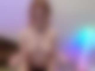 Live cam show with Aneka - Facial Piercings on Camsoda