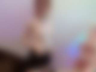 Live cam show with Aneka - Striptease on Dare Cams
