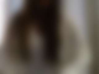 Live cam show with RisaMrazik - Oil on sexylive.show