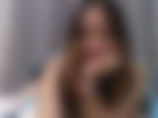 Live cam show with RisaMrazik - Oil on SxyPornLive