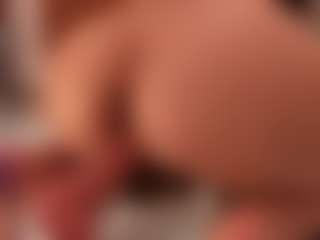 Live cam show with Ruby-Rouge - Ass Clapping on dropp.cam