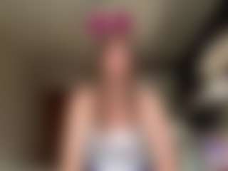 Evaa's Live Sex Cam Show