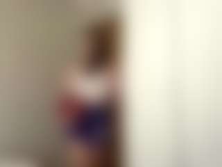 Evaa's Live Sex Cam Show