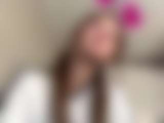 Evaa's Live Sex Cam Show