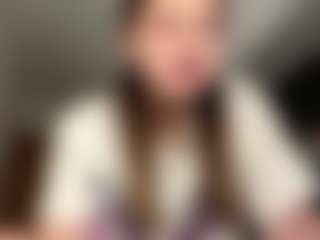 Evaa's Live Sex Cam Show